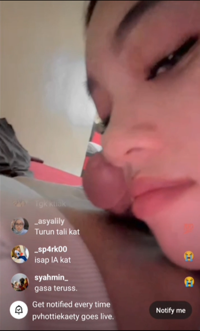 bokep indo isap titt ayang sambil live