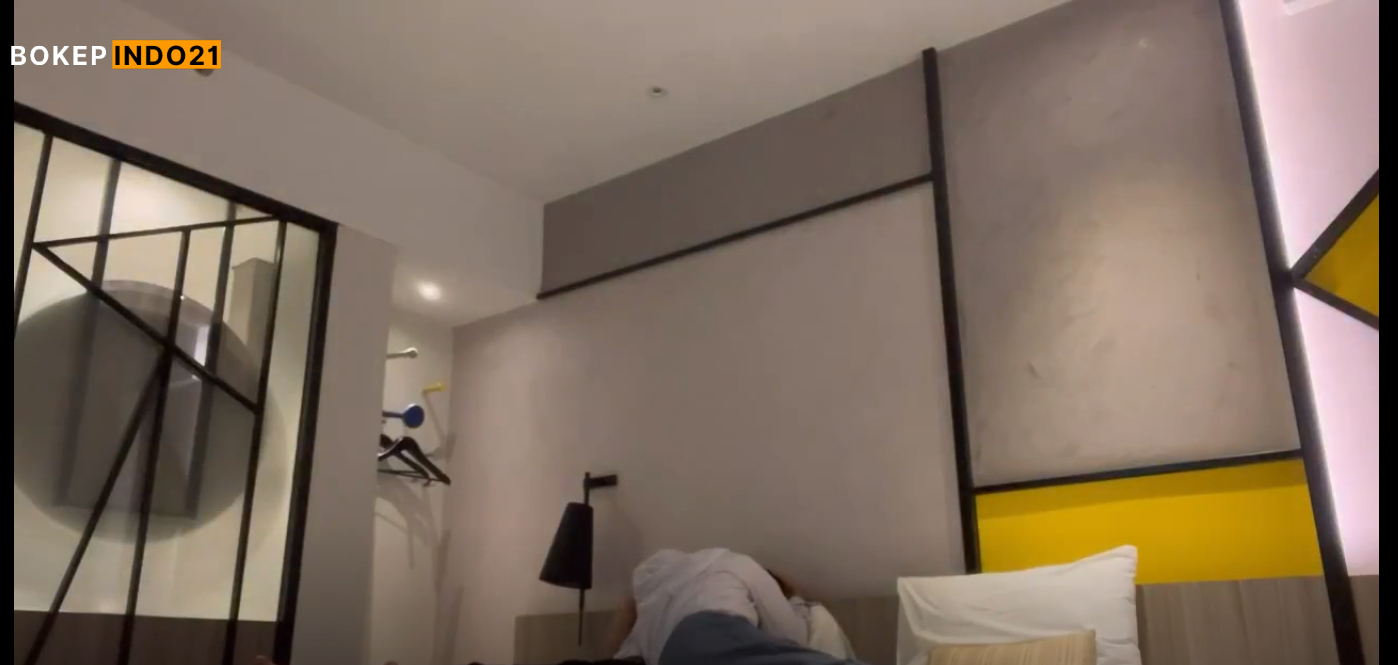 baru pulang sekolah di ajak check in sama ayang