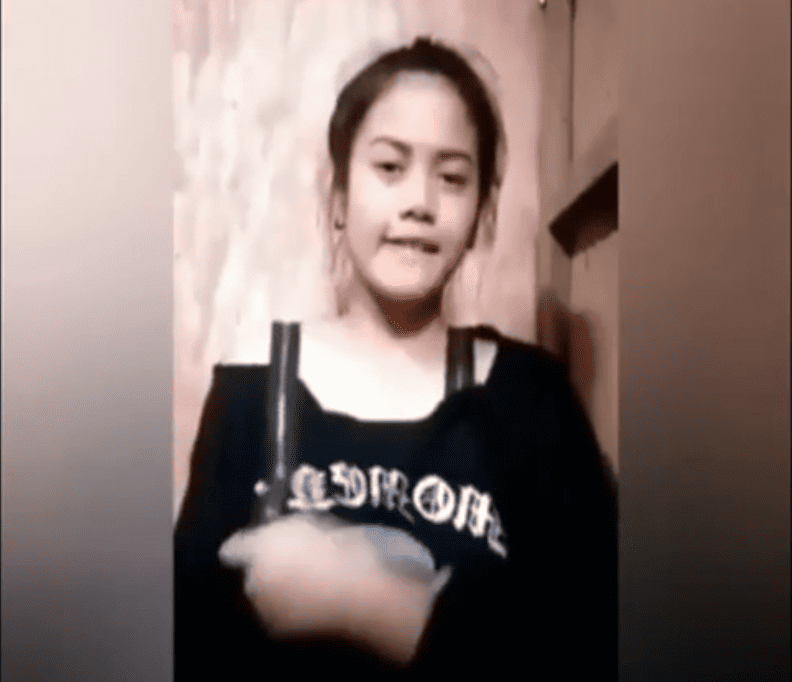 bokep indonesia pulang sekolah vidio call kasih lihat pacar nenen