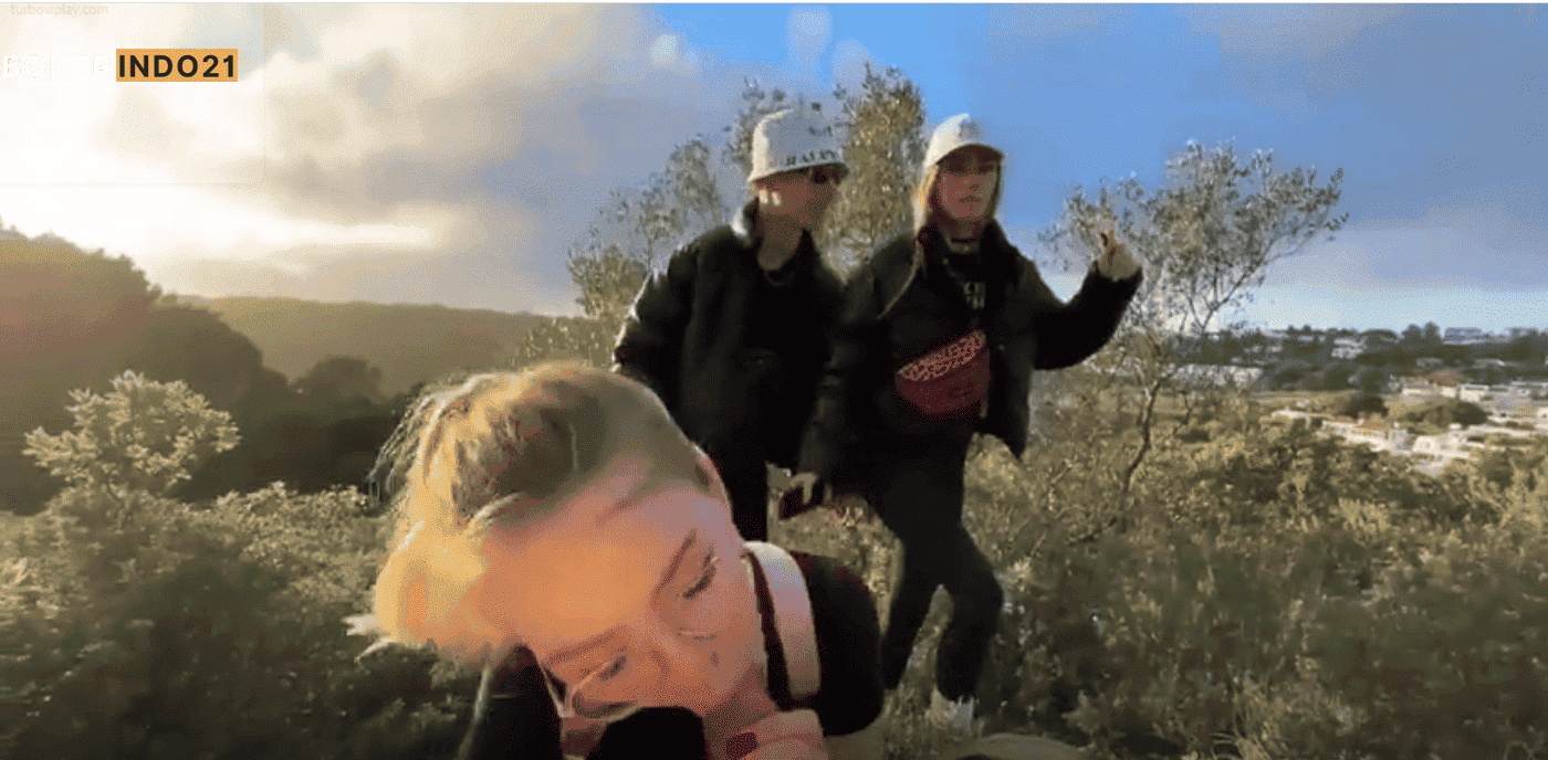 bokep viral spongin di atas gunung sambil liat pemandangan