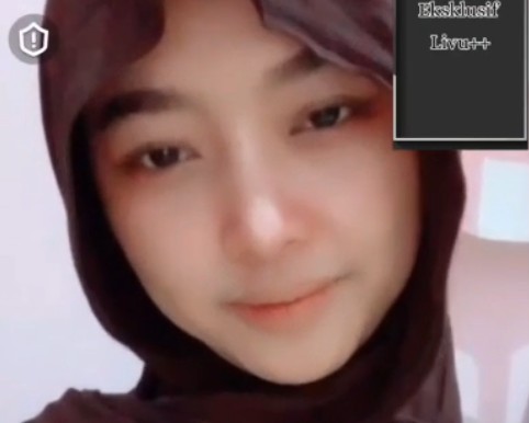 Livu Hijab Cantik Banget