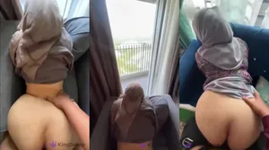 Hijaber Pantat Jumbo Doggy Gorden Dibuka